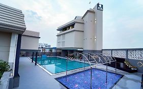 Hotel Millennium